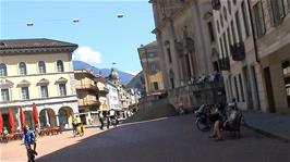 Station Avenue in Old Bellinzona, with the catholic church on the right